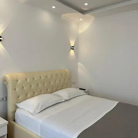 فندق Arberia 4*