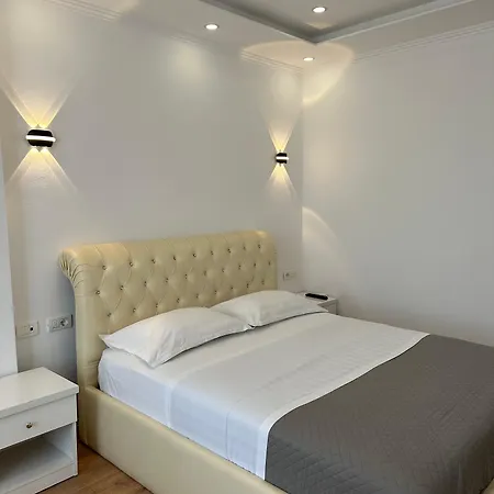 Arberia Hotel 4*