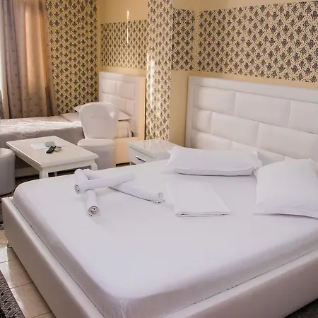 Hotel Arberia 4*