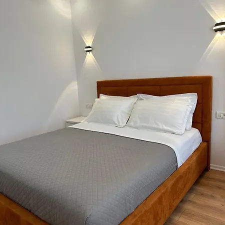 Hotel Arberia 4*