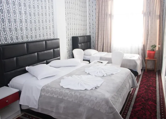 Hotel Arberia 4*